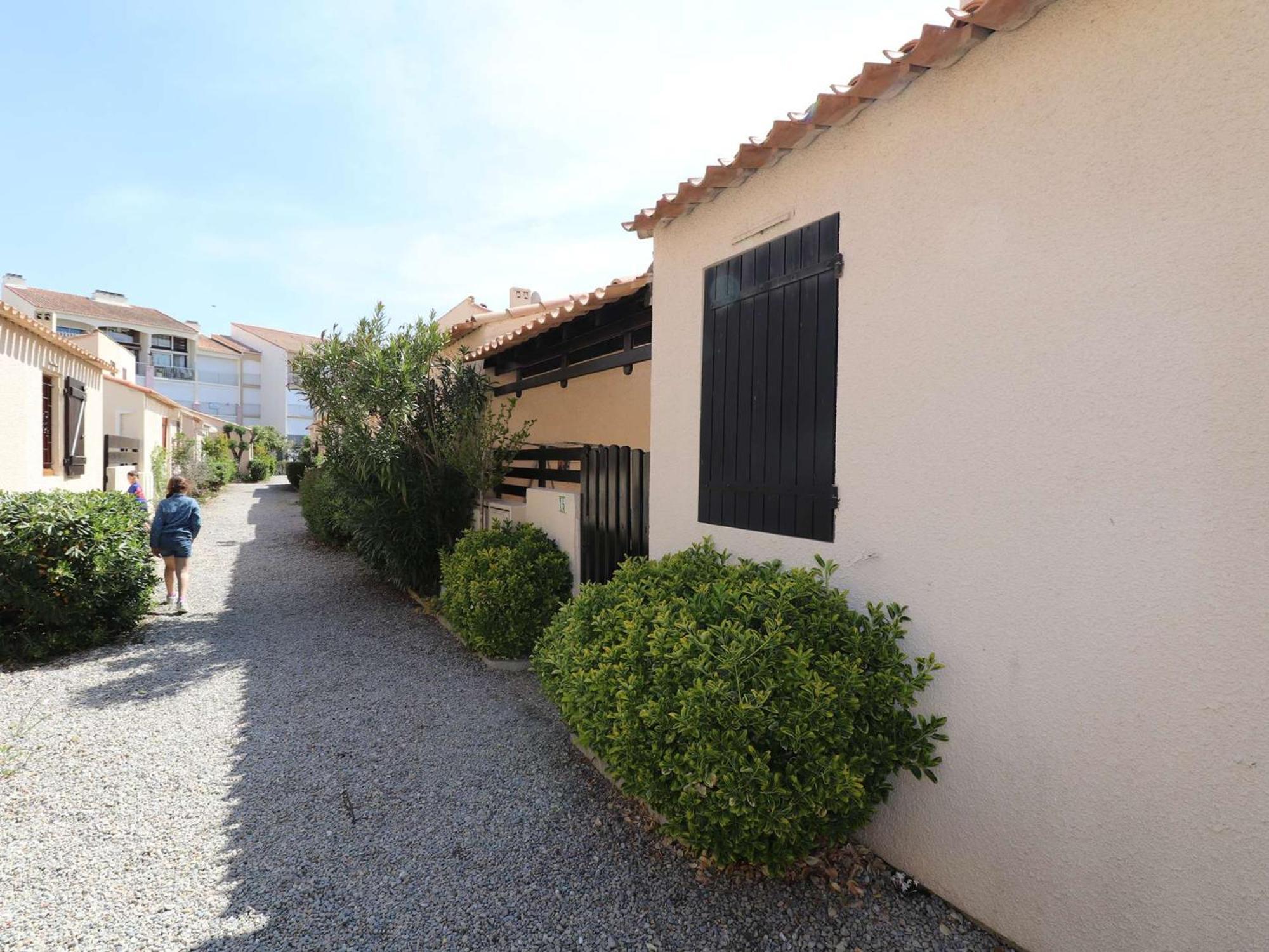 Maison P2 Mezzanine, Terrasse, Proche Plage Et Commerces, Parking Securise Au Grau-Du-Roi - Fr-1-307-142 ル・グロー・デュ・ロワ エクステリア 写真